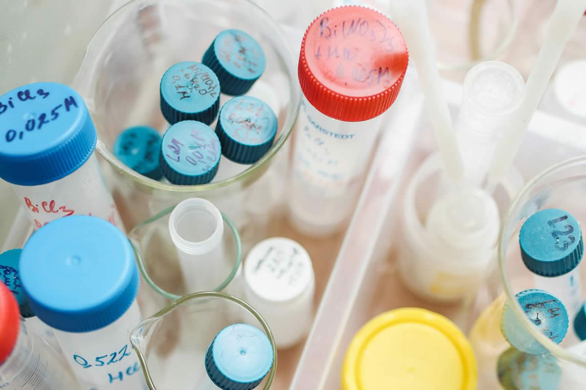 plastic injection moulding medical devices